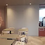 アイビス スタイルス ガール スッド ホテル ルマン