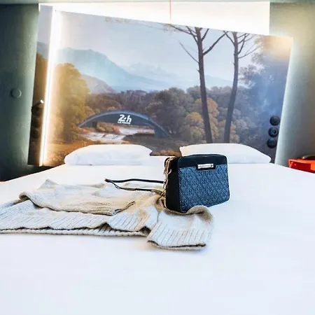 Ibis Styles Gare Sud Отель 3*