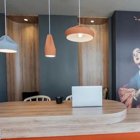 Ibis Styles Gare Sud Отель