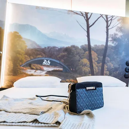 Ibis Styles Gare Sud فندق 3*