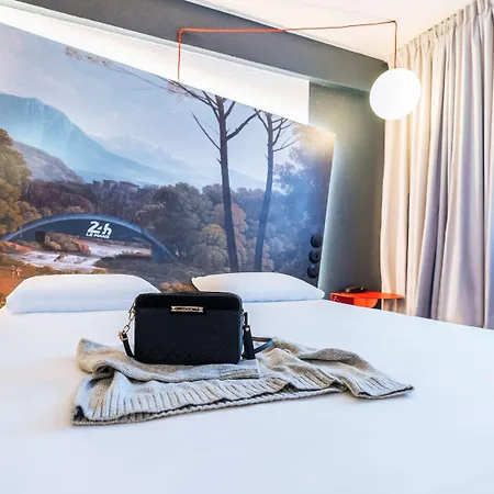 Ibis Styles Gare Sud Hotel 3*
