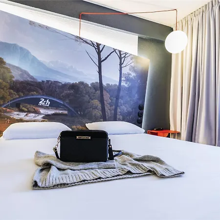 Ibis Styles Gare Sud לה מאנש