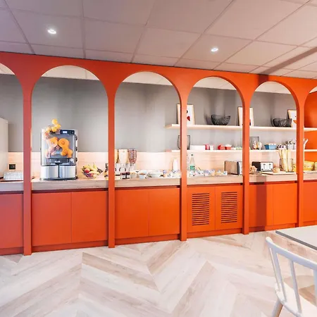 호텔 Ibis Styles Gare Sud 3*