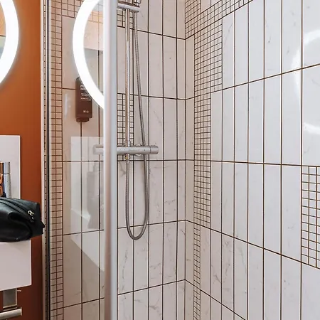 Ibis Styles Gare Sud 3*