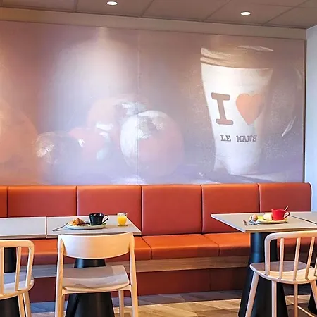 Отель Ibis Styles Gare Sud 3*