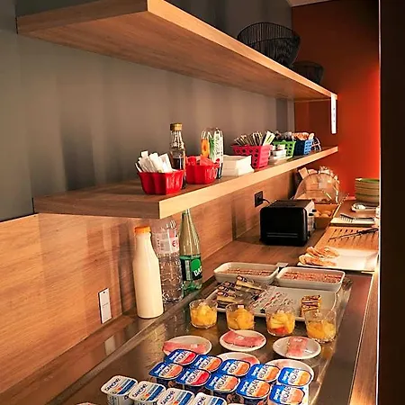 Ibis Styles Gare Sud Hotel 3*