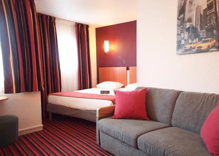 Hotel Ibis Styles Gare Sud 3*