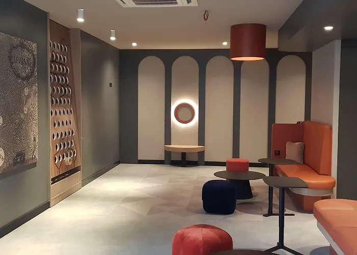 호텔 Ibis Styles Gare Sud 3*