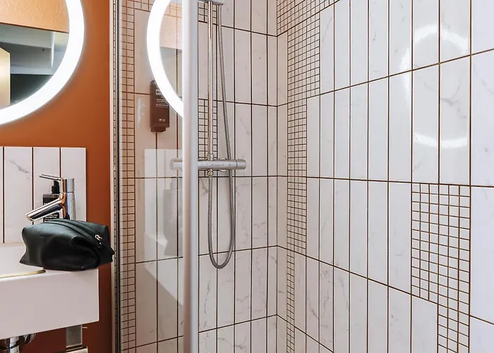 호텔 Ibis Styles Gare Sud 3*